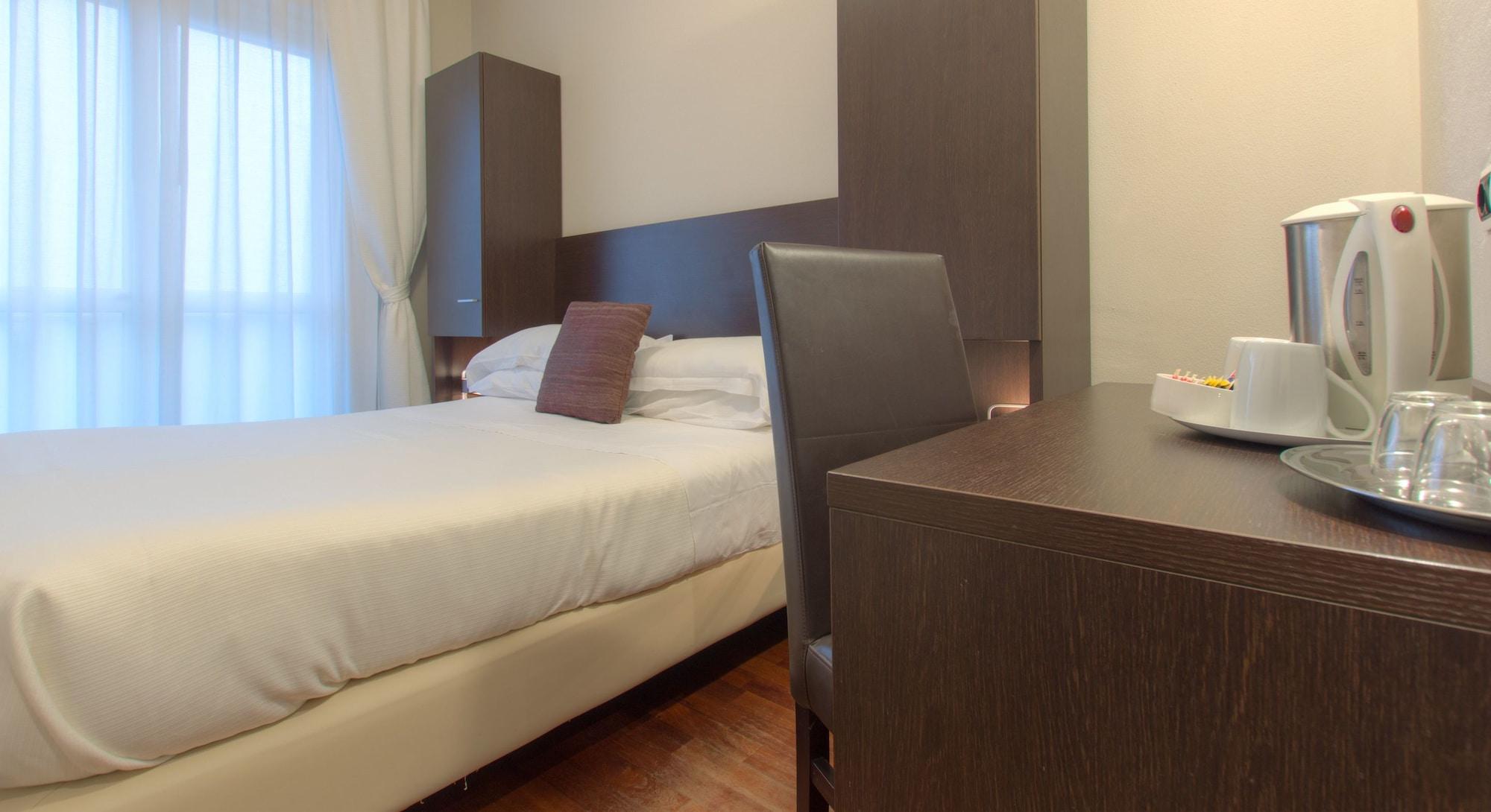 Hotel Kent Milano Marittima Dış mekan fotoğraf