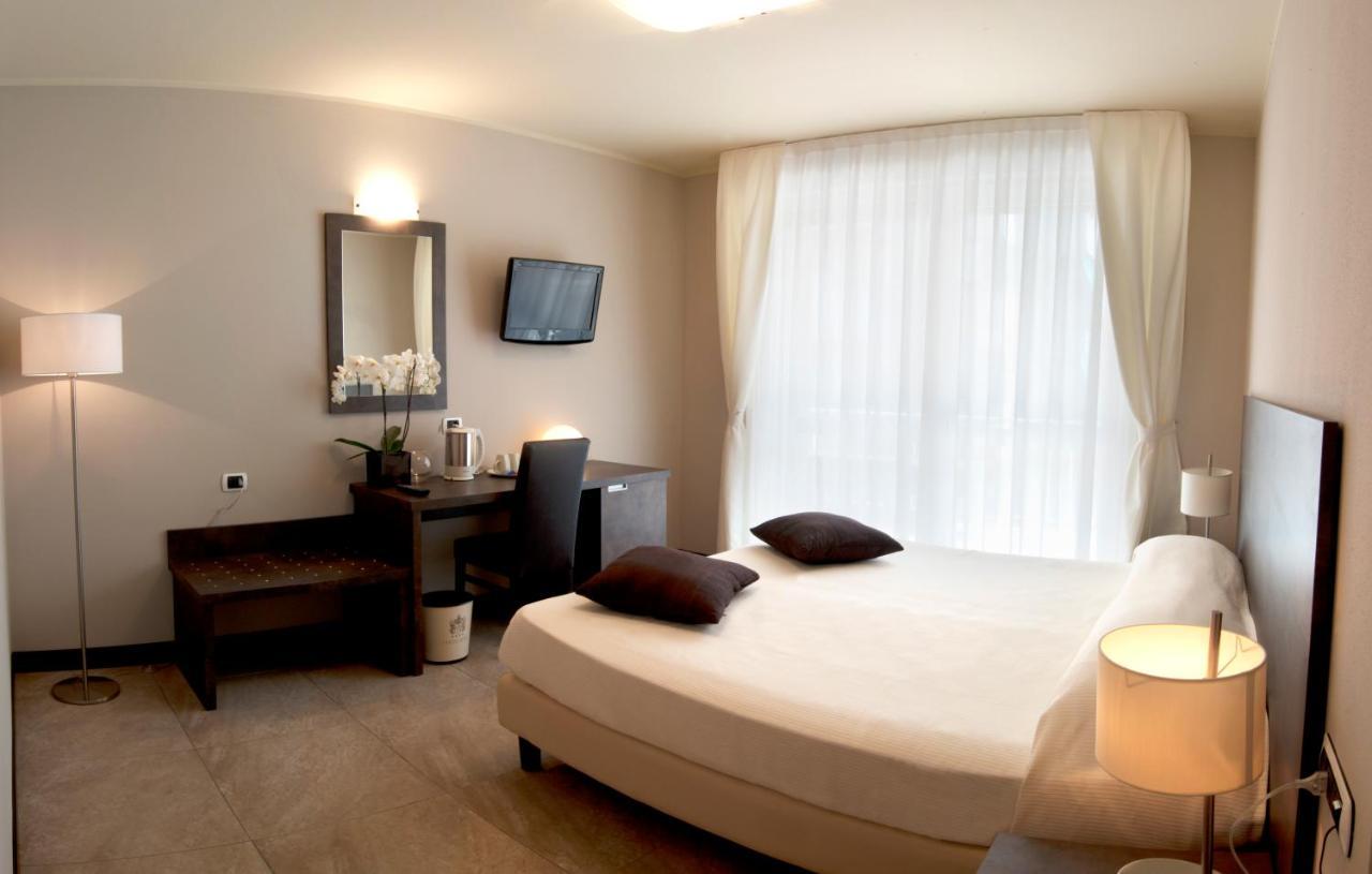 Hotel Kent Milano Marittima Dış mekan fotoğraf
