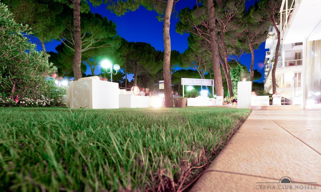 Hotel Kent Milano Marittima Dış mekan fotoğraf